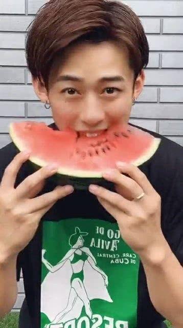 网红吃瓜哥被抓,网络舆论场再掀波澜